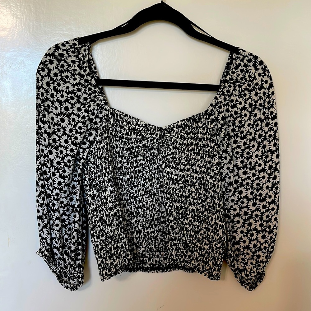 Audrey Crop Top; Size L, Worn Once - image 1